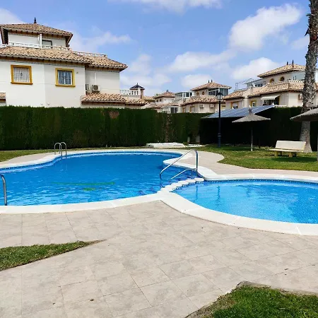 Casas Holiday - Lomas De Campoamor *